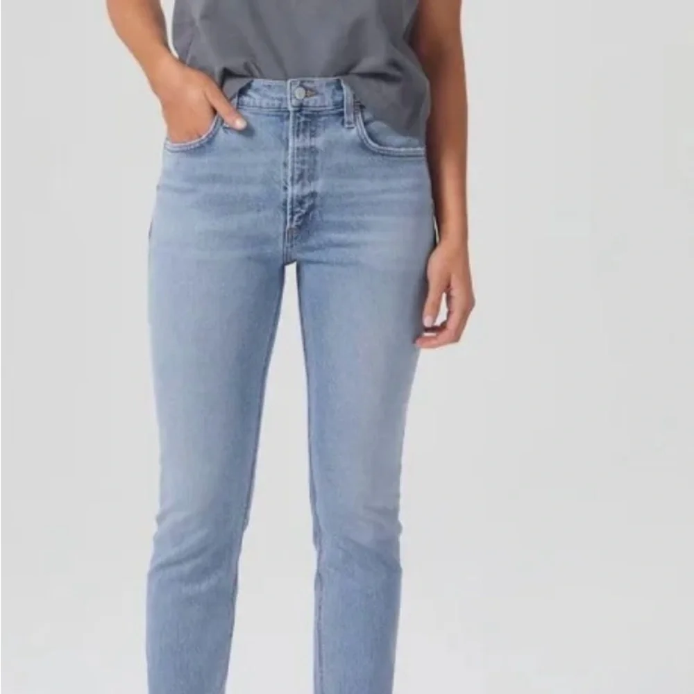 Agolde Women's 28 Willow Mid Rise Slim Crop Jean Denim Classic Straight Stretch